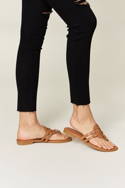 TB Cutout Leather Sandals